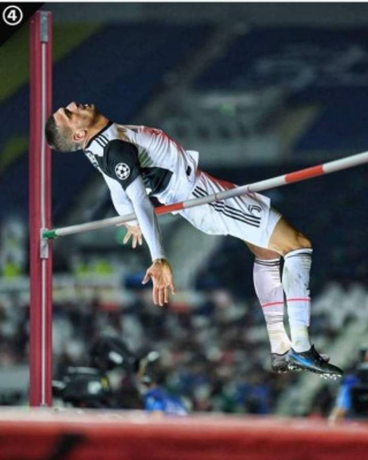 La jugada que se convirtió en meme: Demiral y su ridícula posición que provoca las burlas 