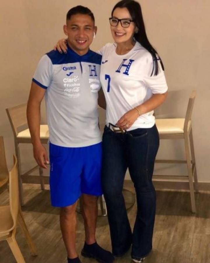 ¡El momento cuando rapan a Rubio! Un vistazo al interior de la Selección de Honduras