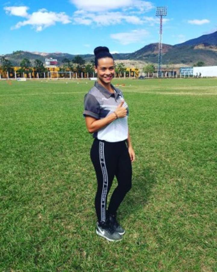 ¡ESPECTÁCULO! La sexy fisioterapeuta del Suchitepéquez de Guatemala