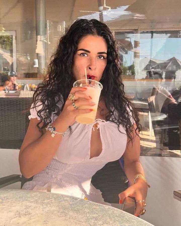 ¿Cuántos años le lleva? Ex comentarista de TUDN es tildado de Sugar Daddy por la espectacular novia que tiene