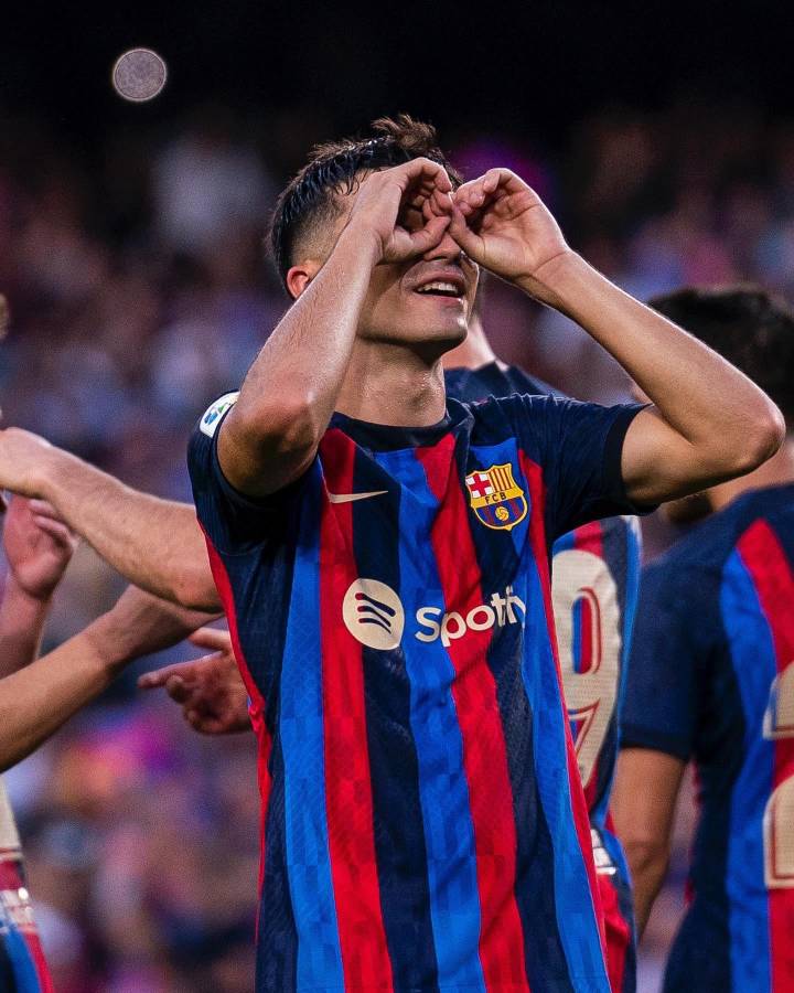 ¡Con línea de tres! La poderosa alineación Xavi: Así será el 11 de Barcelona para ganar al Inter la primera gran “final” en Champions