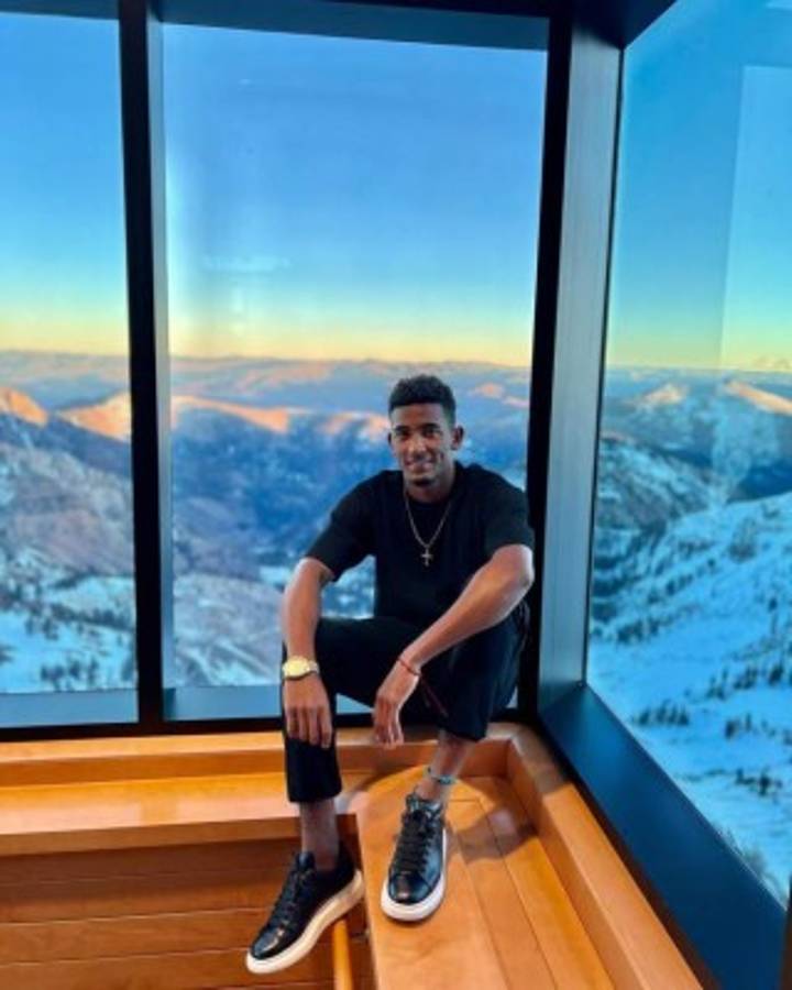 ¡Nieve, playa y viendo a CR7! Así se la pasan en sus vacaciones los futbolistas hondureños