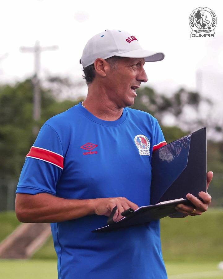 Con dos sensibles bajas: Así sería el 11 del Olimpia que prepara Pedro Troglio para enfrentar a la Real Sociedad en Tocoa