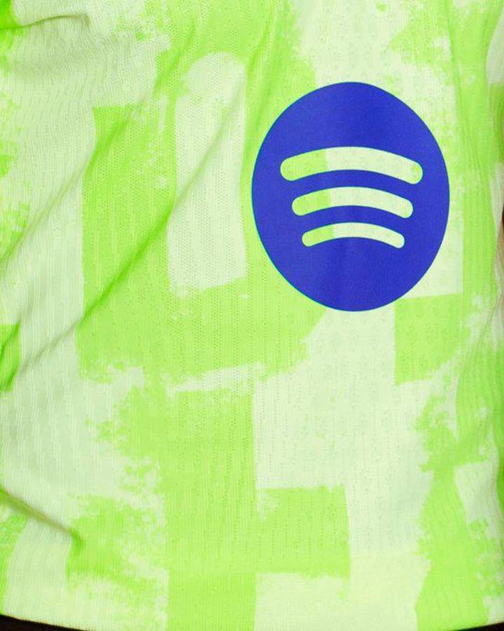 ¿Qué pasó con el logo de Nike? La innovadora tercera camisa del Barcelona para la temporada 2024-25: “conexión con...”