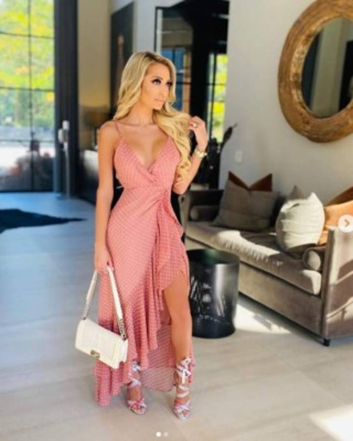 Escándalo: Los insultos entre LeBron James y una sexy aficionada que terminó expulsada