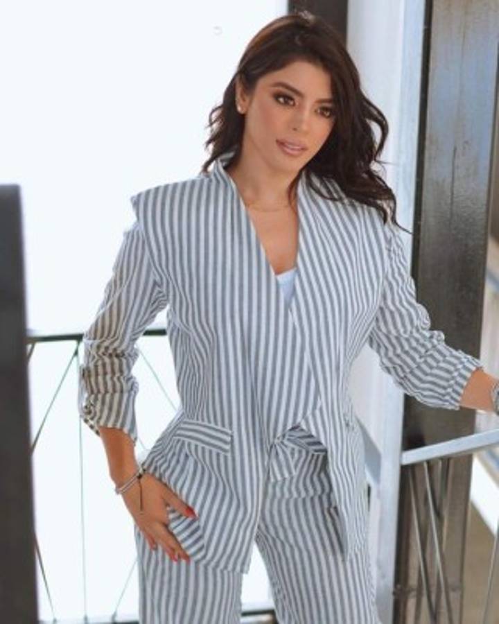 ¿Romance a la vista? Alberth Elis y la despampanante mexicana con la que vacaciona en Roatán