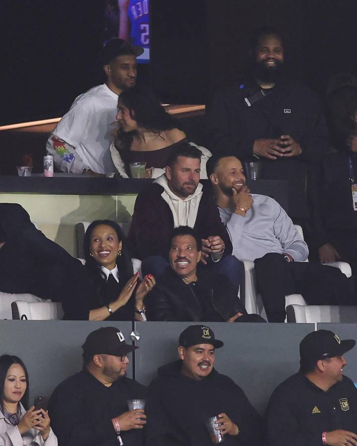 Los famosos que vieron la caída de Messi y el Inter Miami ante LAFC: Kendall Jenner, Becky G y el cantante que marcó su vida