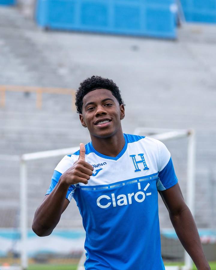 ¡Un baja de última hora! Rueda orquestó su alineación titular de Honduras contra Nicaragua