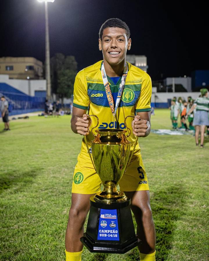 El joven brasileño que le gustaría jugar para la Selección de Honduras y su padre dejó su sello goleador en tierras catrachas