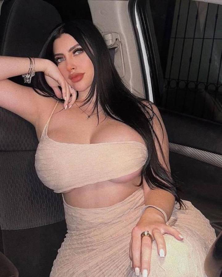 Revelan su identidad: Por qué estas dos chicas se roban la atención en partido de Liga MX y sale a la luz a lo que se dedican