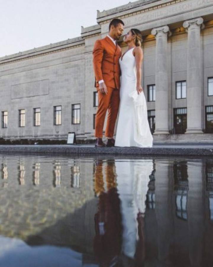 Las fotos de la boda de Roger Espinoza con la espectacular futbolista del Kansas City Femenino