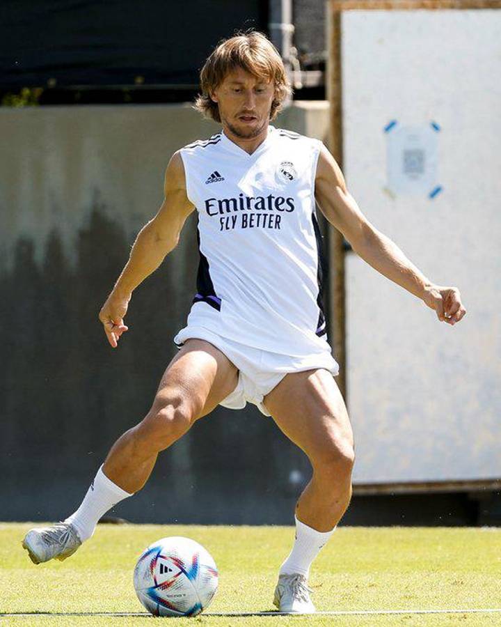 El primer 11 del Real Madrid de Ancelotti que enfrentará al Barcelona en el clásico en Estados Unidos; sin Benzema ni Carvajal