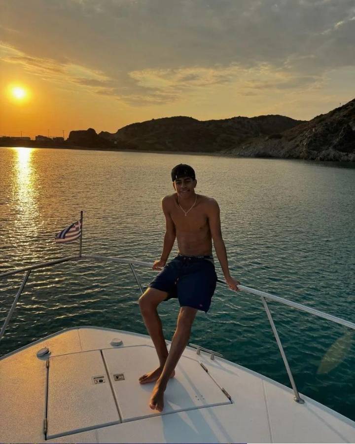 Las increíbles vacaciones de Lamine Yamal a sus 17 años: así lució su espectacular novia Álex Padilla ¿Dónde se fueron?