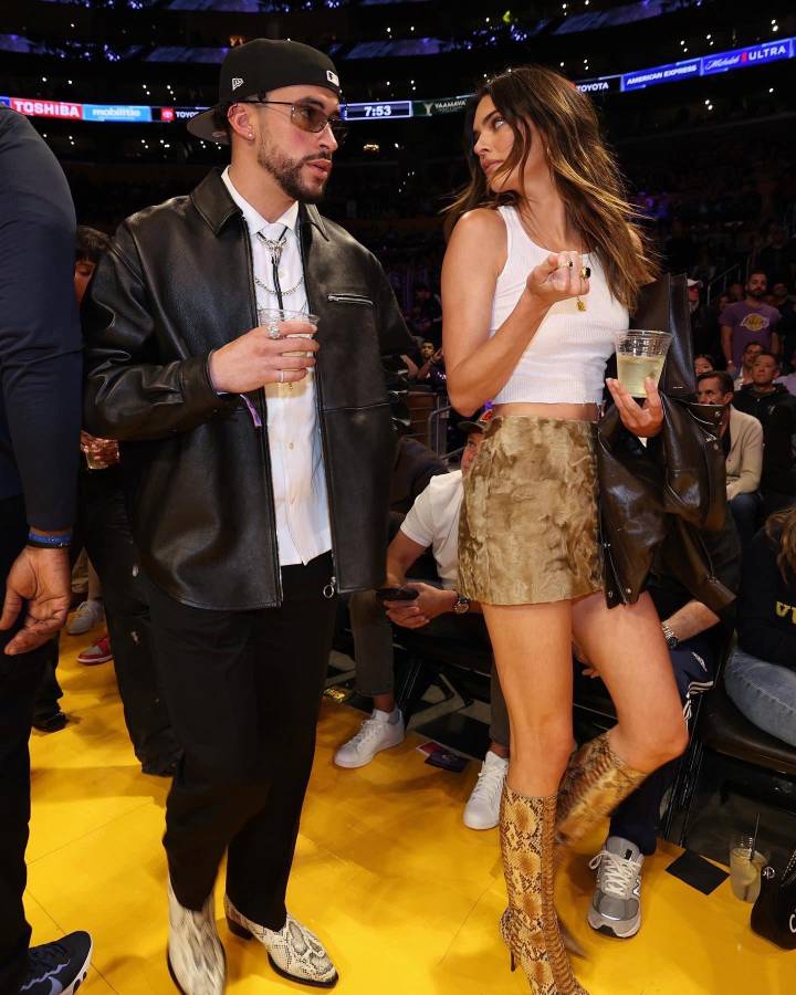 No se vio en TV: Lewis Hamilton, Bad Bunny en cita con Kendall Jenner y los mejores momentos del partido de Lakers ante los Warriors