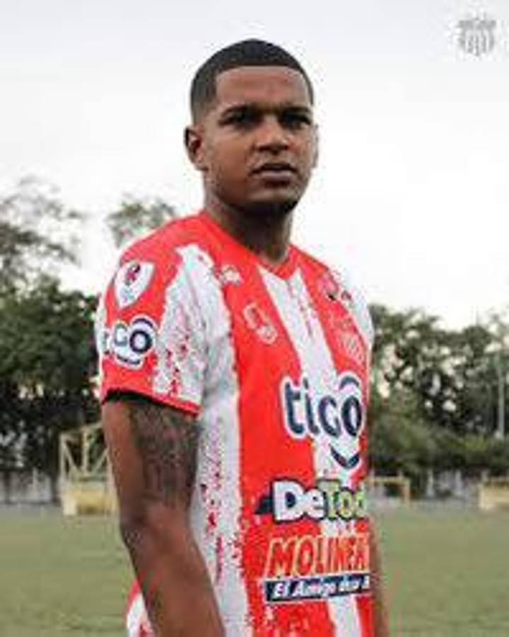 Fichajes: Erick Andino tiene nuevo equipo, panameño cerca de Marathón y jugador de Olimpia iría a la UPNFM
