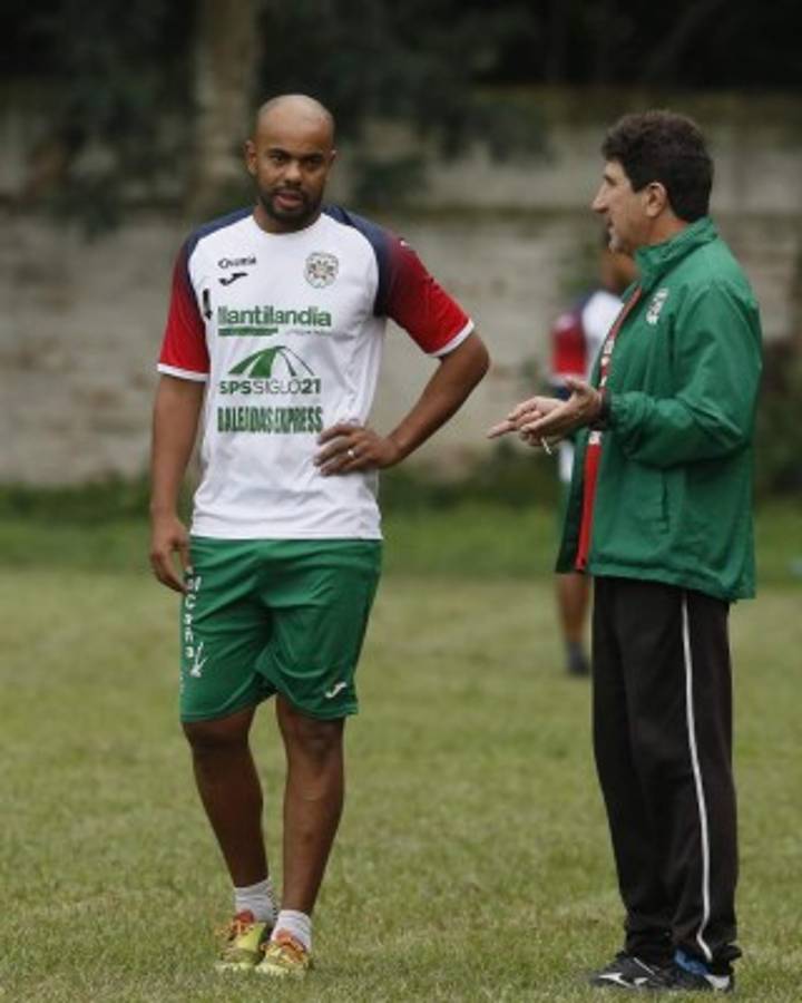 ¿Y Costly? El 11 de Marathón que mandaría Héctor Vargas para enfrentar al Olimpia