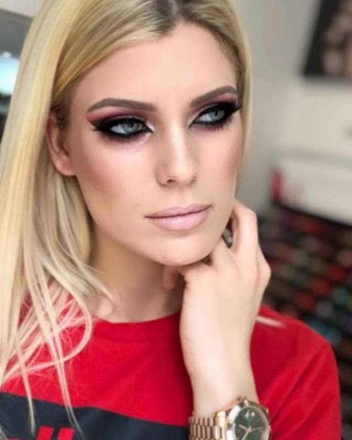 Así es Andjela Manitasevic, la sensual novia de Luka Jovic, el nuevo fichaje del Real Madrid