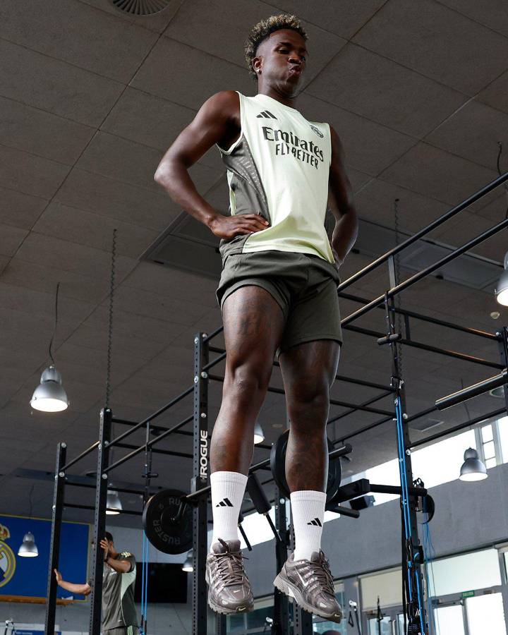 Real Madrid regresó a los trabajos: el curioso motivo por el que Franco Mastantuono sigue apartado del grupo