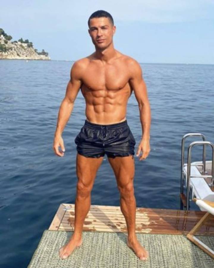 La triple campeona olímpica que superó a Cristiano Ronaldo con sus impactantes abdominales; estuvo al borde del suicidio