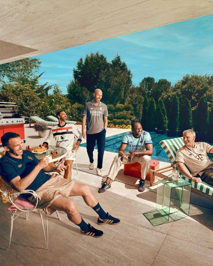 Lo presenta con Mbappé y una leyenda: Así es el tercer uniforme del Real Madrid para la temporada 2024-25