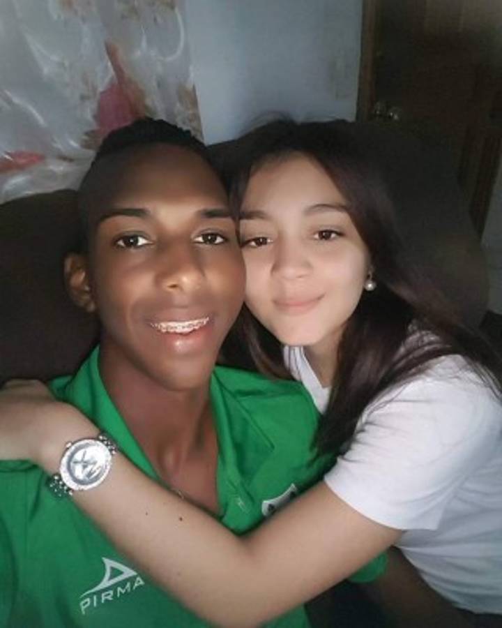 Conoce las bellas novias de los jugadores finalistas de Honduras