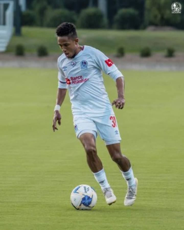 Troglio y su probable alineación: Olimpia va por definir el pase ante el Vida en el Nacional