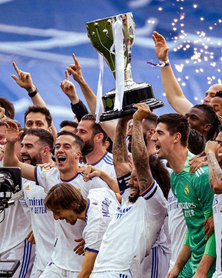 Fotos: Así celebró el Real Madrid su título 35 en la Liga de España; el crack que no llegó al festejo y el gesto de Marcelo