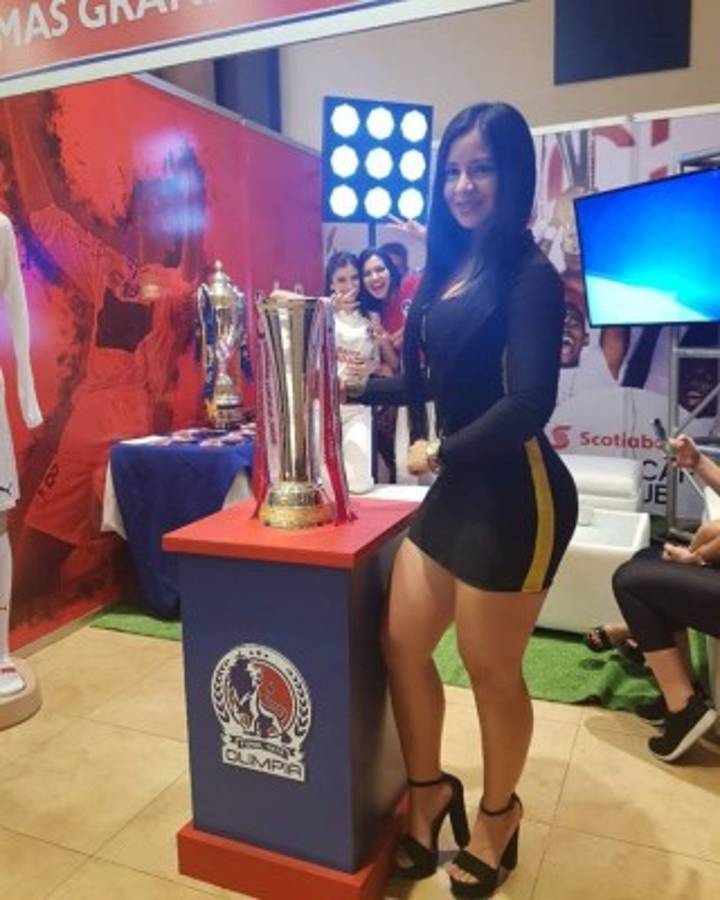 FOTOS: Así es la espectacular modelo Damaris Padilla, la bomba sexy