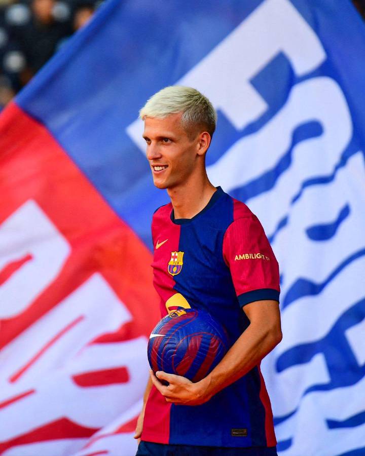 Así sería el primer 11 oficial del Barcelona en la Liga de España ante el Valencia ¿Con Dani Olmo y Lamine Yamal?