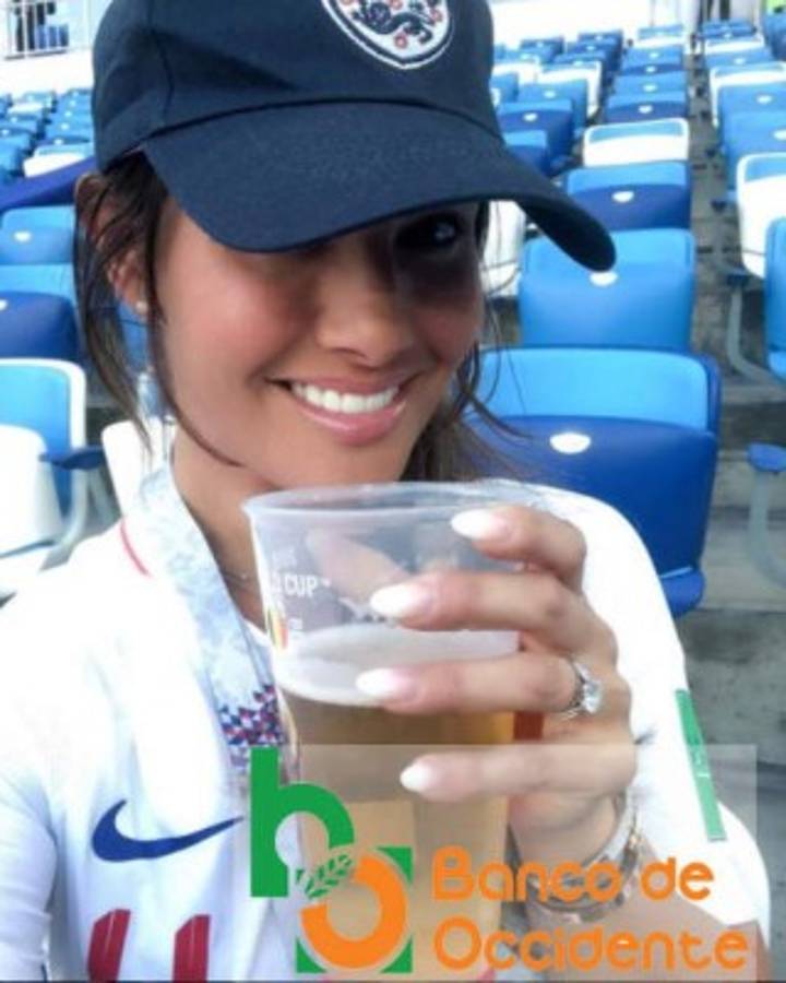 EL COLOR: Las mujeres de los cracks ingleses, el cumpleaños de Kevin De Bruyne y la belleza colombiana