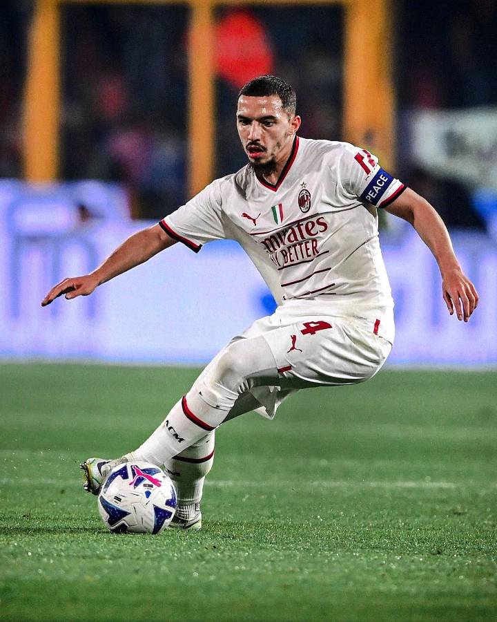 Mercado: Barcelona ficha al hijo de Ronaldinho y el sorpresivo ‘10’; los 200 millones del Real Madrid por crack y Messi es noticia