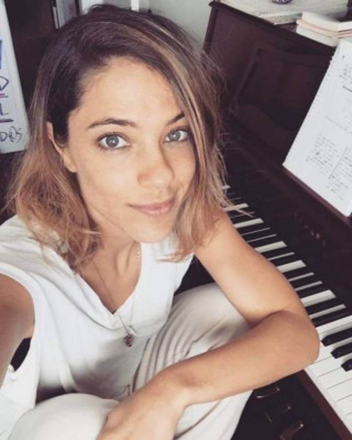 Debi Nova: La creadora de la canción de la película de Keylor Navas y amante al fútbol