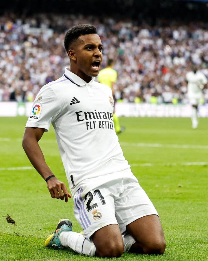 Lo que no viste del clásico español: El sufrimiento de Xavi, la tristeza de Lewandowski y el festejo del Real Madrid