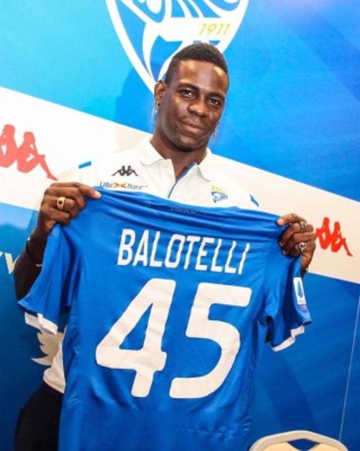 Con Balotelli y un centroamericano: Brescia y los otros grandes jugadores que han fichado