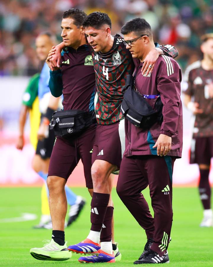 Sufrió fuerte lesión y llorando dijo ‘adiós’ a la Copa América; el VAR ayudó a México y el extraño detalle del que nadie se percató