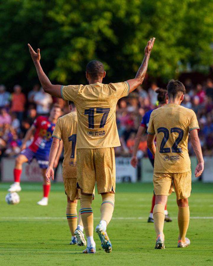 Así fue el primer amistoso del Barcelona de Xavi: El debut de Kessié, los capitanes y el “descarte” que sumó minutos