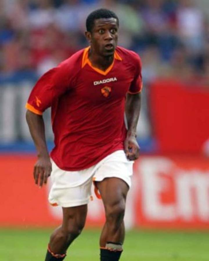 Así era la Legión de Hondureños hace varios años en Europa