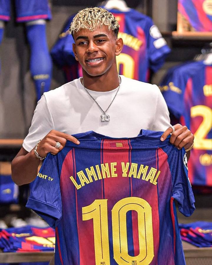 Los jugadores más jóvenes a seguir en la temporada 2025-26; dos debutaron en Primera División con 15 años