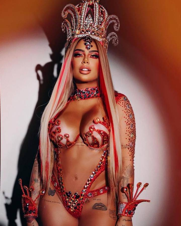 ¡Como nunca antes la viste! Hermana de Neymar se hizo una liposucción y arrasó en los carnavales de Brasil