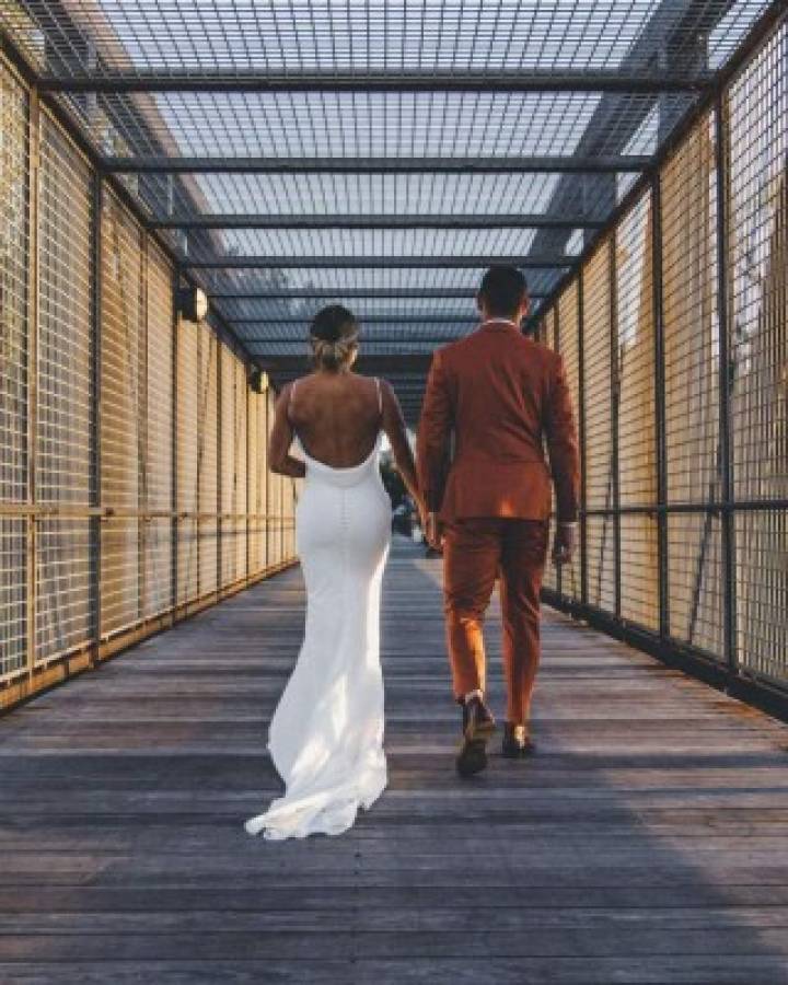 Las fotos de la boda de Roger Espinoza con la espectacular futbolista del Kansas City Femenino