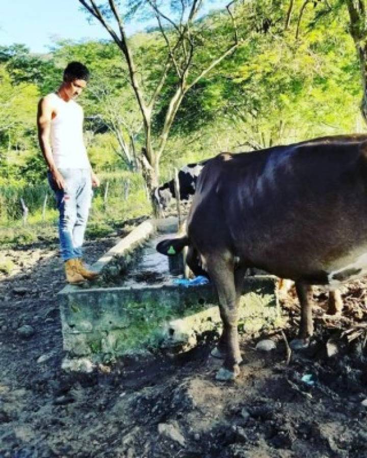 Douglas Martínez, el fanático de las vacas y caballos que destaca en la USL