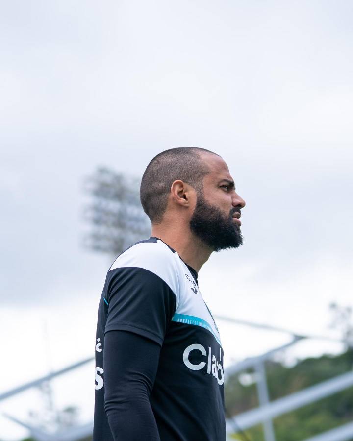 ¡Un baja de última hora! Rueda orquestó su alineación titular de Honduras contra Nicaragua