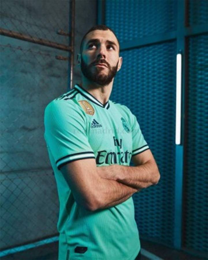 Real Madrid presenta su tercera equipación para la temporada 2019-20... ¡y es una belleza!