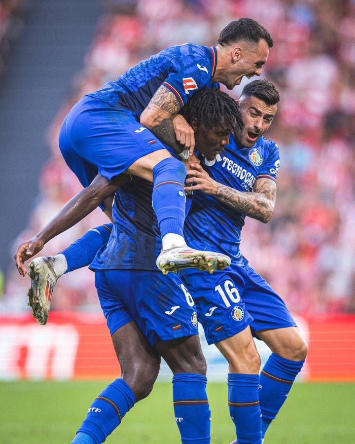 La nueva revelación de la Liga de España: Costó solo 800 euros y pasó de los campos de tierra de Nigeria a marcar en primera