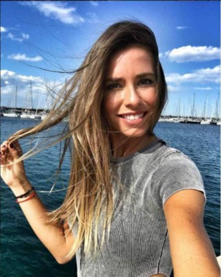 Sexy youtuber conquista a jugador mexicano que fue culpado de ser homosexual