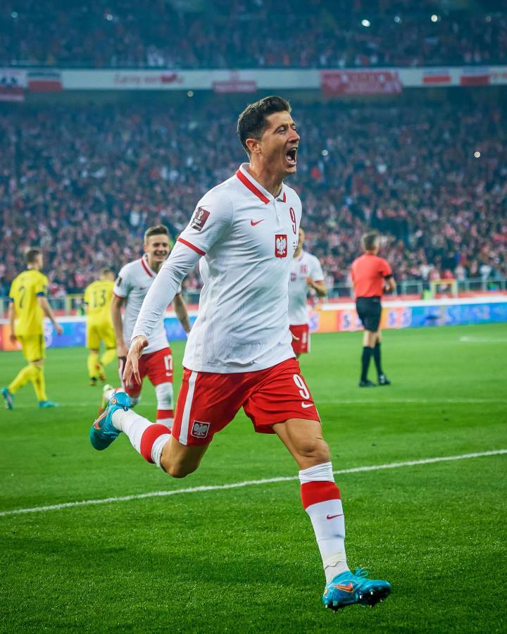 Bronca en el Portugal-Macedonia, Cristiano Ronaldo recibe curiosa petición antes de su último Mundial en Qatar y Mané consuela a Salah