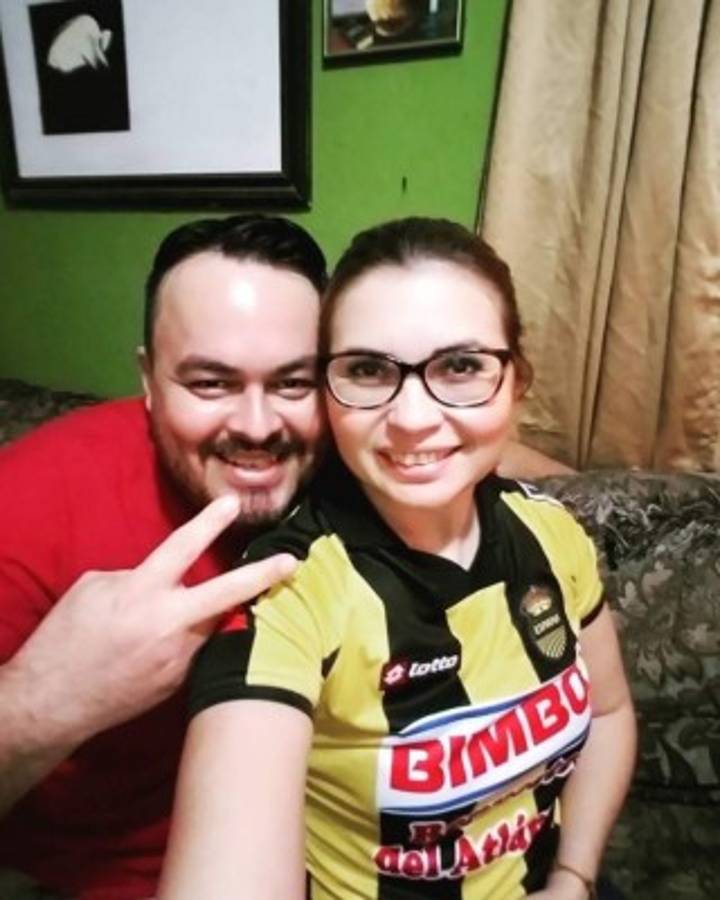 FOTOS: Así festejaron la Copa 12 las guapas aficionadas de Real España