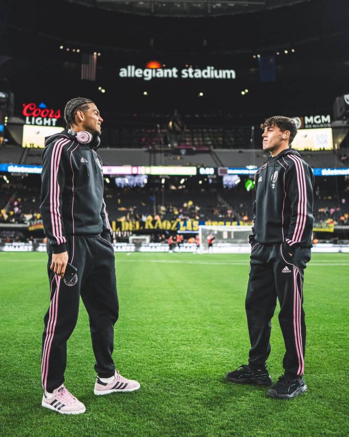 Messi vivió a lo grande su debut en 2025 durante el juego Inter Miami vs América y lo acompañó la polémica