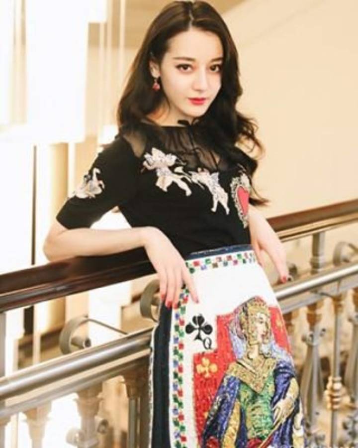 Dilireba, la actriz china que ignora al futbolista brasileño Pato