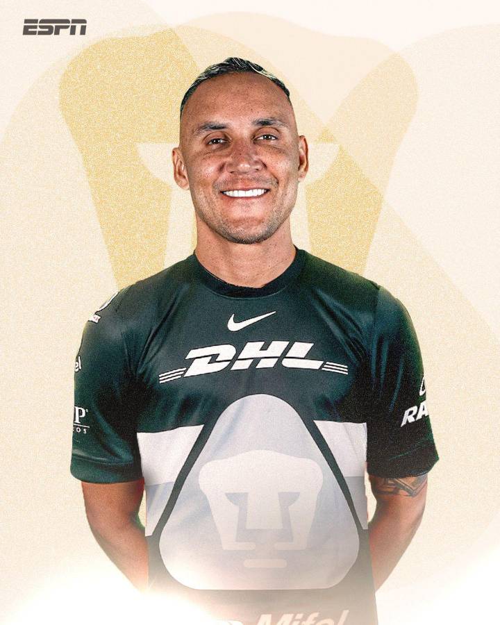 Keylor Navas se gana a la afición de Pumas en su presentación: esto dijo de los errores de Parra y, ¿cuándo debutará en Liga MX?